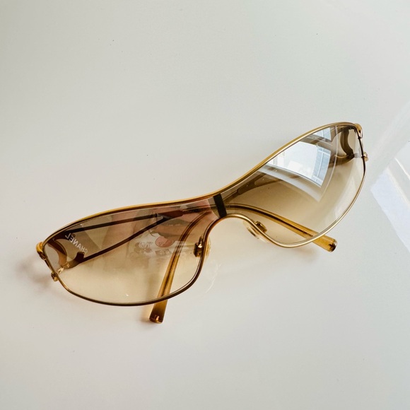 LIKE NEW💫RARE Chanel Authentic Gold CC crystal rimless sunglasses - Picture 12 of 13